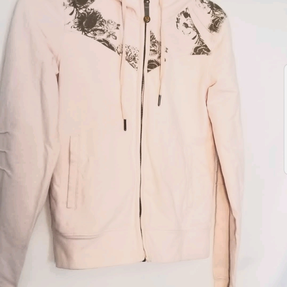 LULULEMON zip up